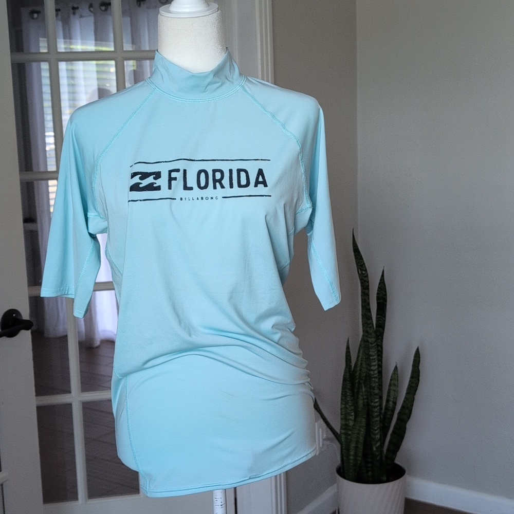 Billabong Florida Stamp Light Aqua Performance Surf Rash Guard Shirt Large